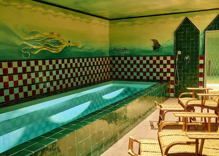 Hotel Les Deux Gares & Spa Parijs