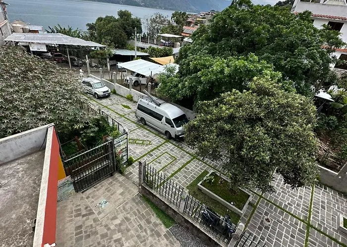 Hotel Adulam