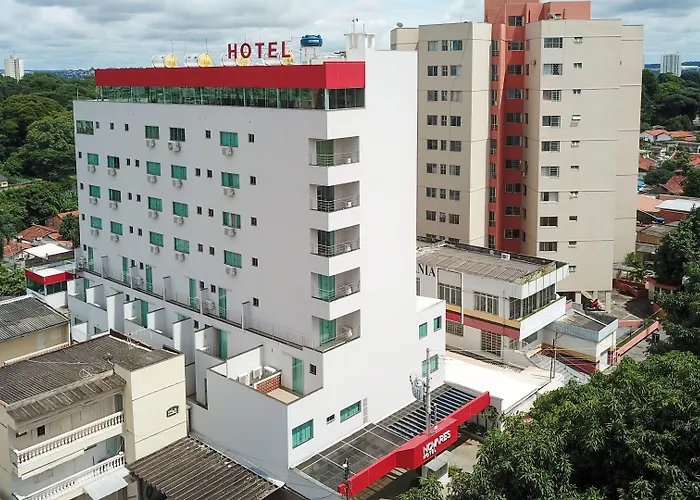 Novares Hotel