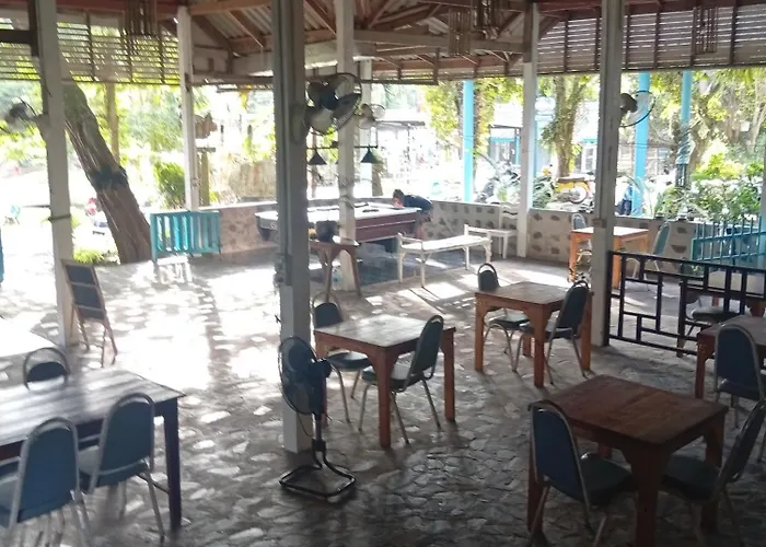 Hill Station Hostel At Chor Chaba