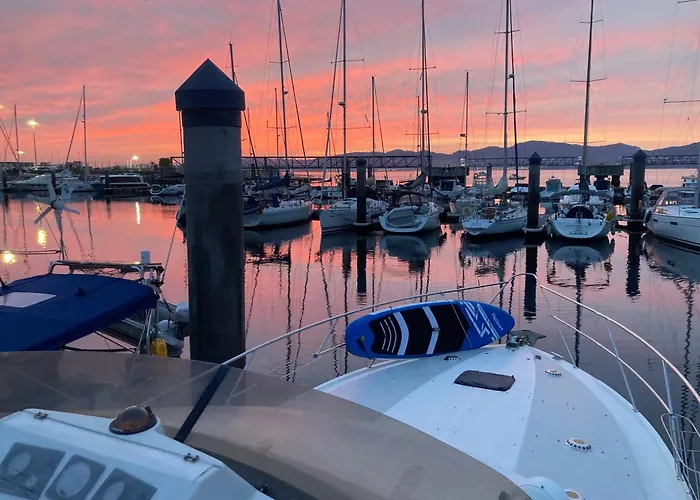El Yate De Las Luces
