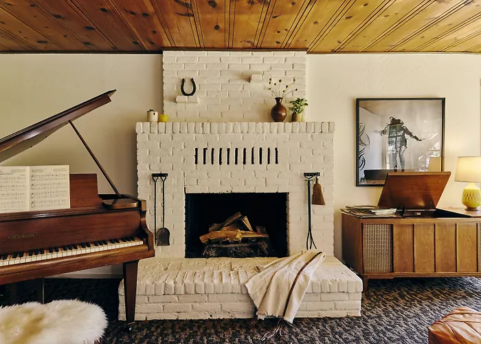 Highlands Resort - Adults Only