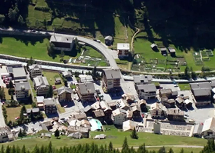 Hotel Alpha