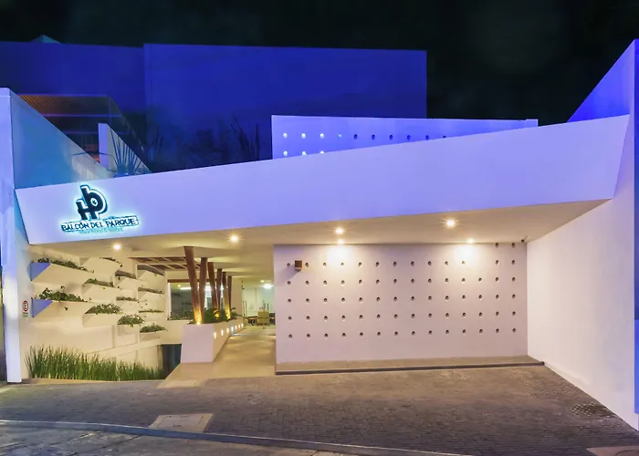 Hotel Balcon Del Parque