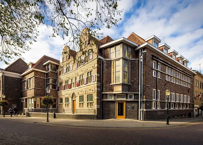 Stadsherberg Ald Weishoes - Hostel Venlo