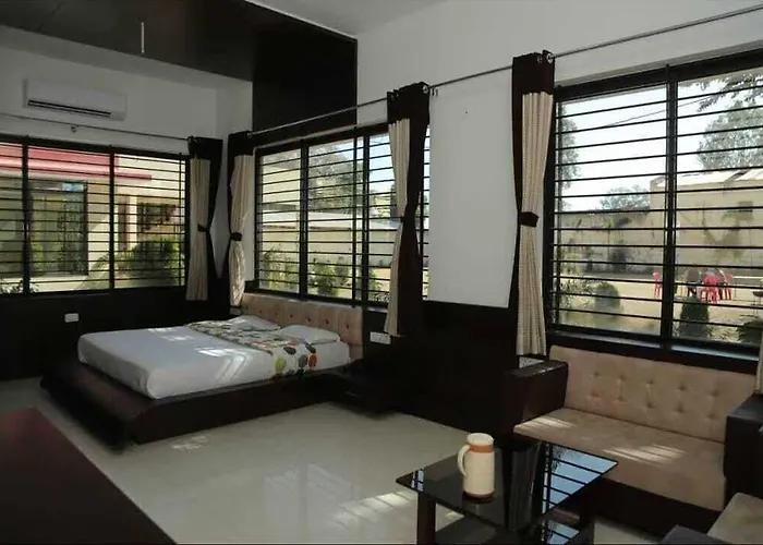 Hotel Shivani Resort