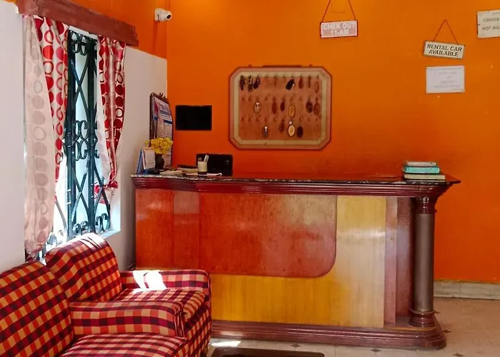 Hotel Santiniketan
