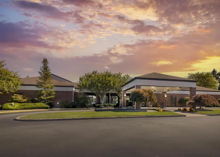 Sonesta Select Newport Middletown Hotel