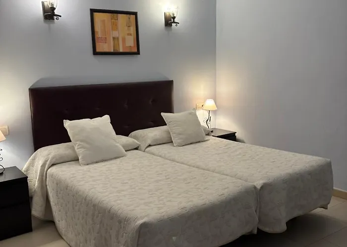 Hostal Cerezo 2
