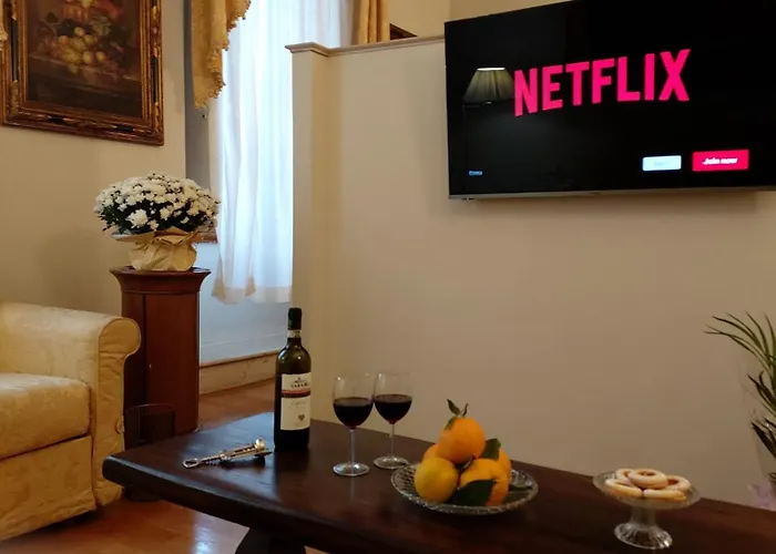 Tornabuoni La Petite Suite