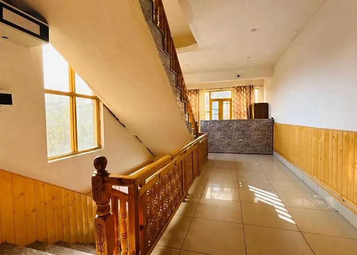 Gulmarg Gs Residency Hotel