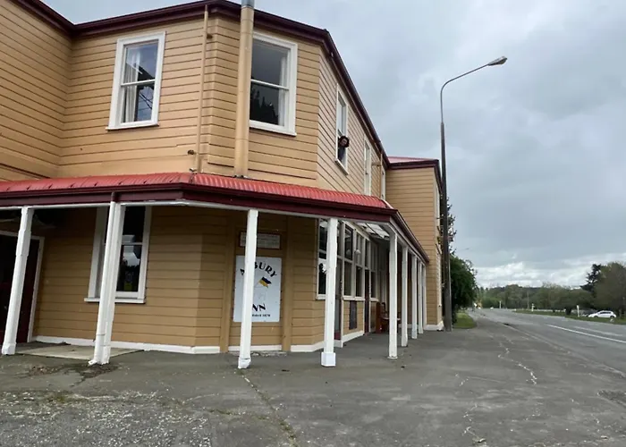 The Albury Est1879