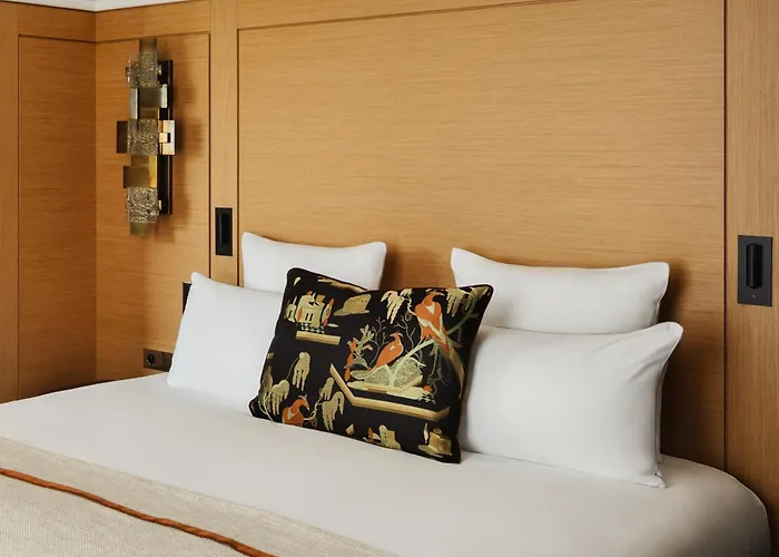 Hotel De Sers Champs Elysees Paris