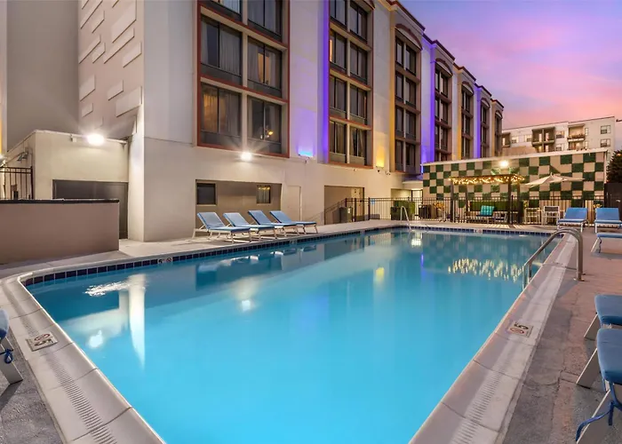 Best Western Downtown Plus Music Row