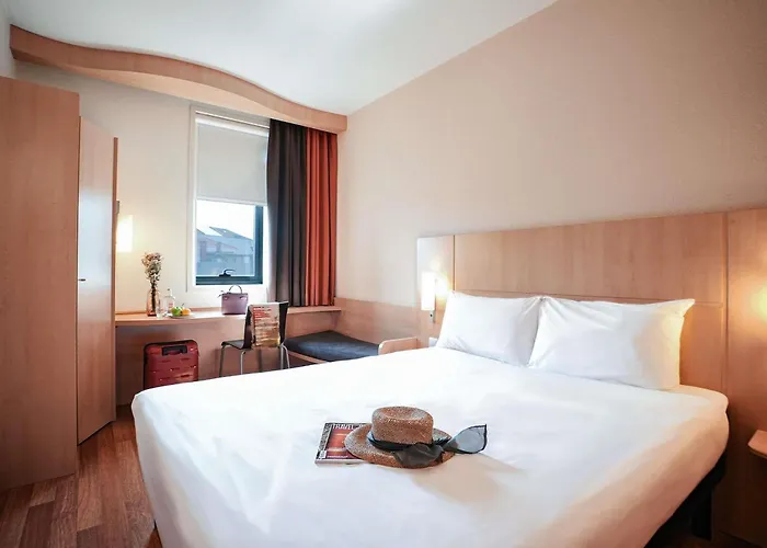 Hotel Ibis Porto Centro Sao Bento
