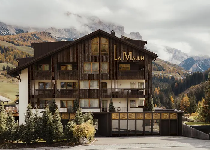 Hotel La Majun La Villa 