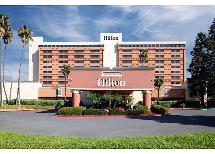 Hilton Concord Hotel