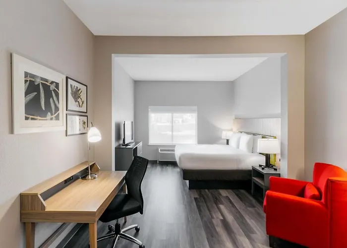Townhome Inn & Suites By Ihg Cordova