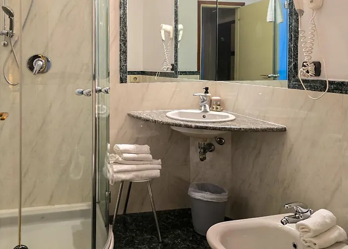 Hotel Dei Tigli Angera