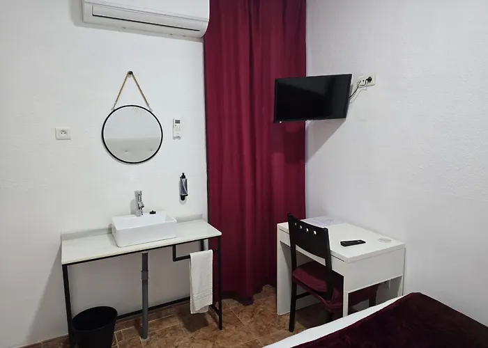 ROOMS Los MONTES Granada