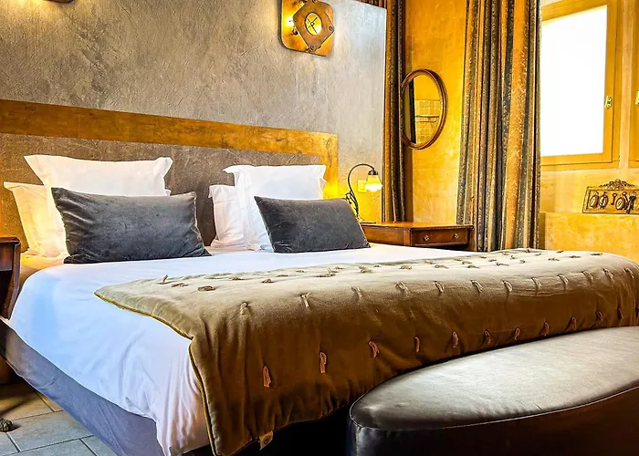 Palais Aoma, hôtel particulier de luxe en Provence