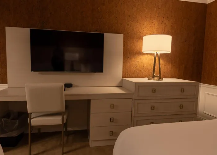 The Grand Resort Howland Corners
