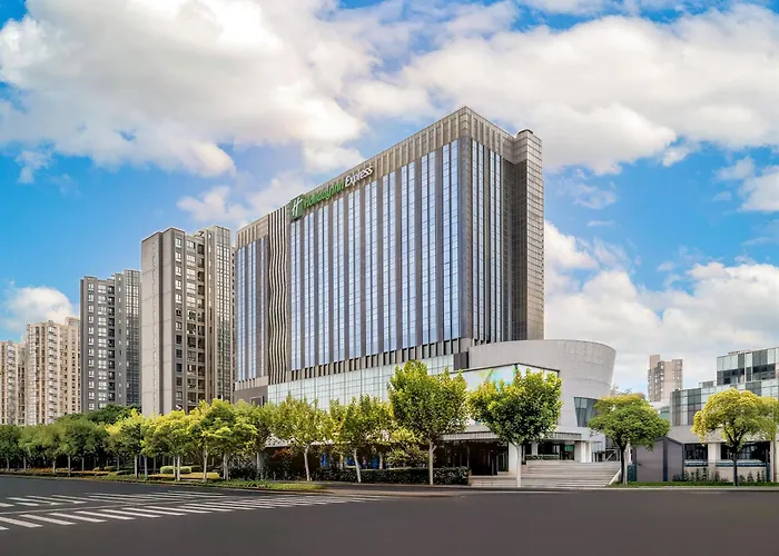 Holiday Inn Express Shanghai Jinsha By Ihg
