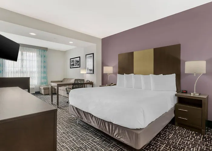 Comfort Inn & Suites Claremore