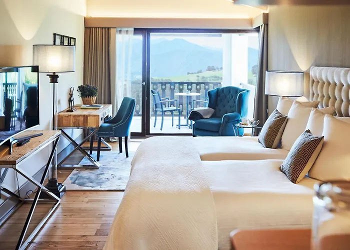 Puebloastur Eco Resort Hotel&Spa Cofiño