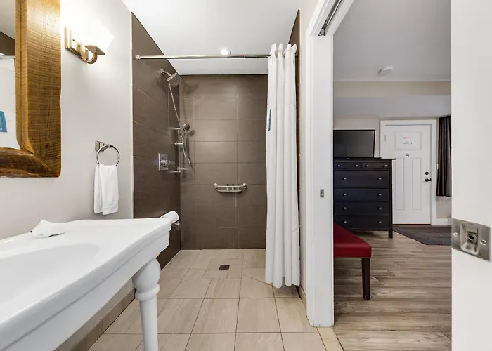 Lake Placid Inn: Residences