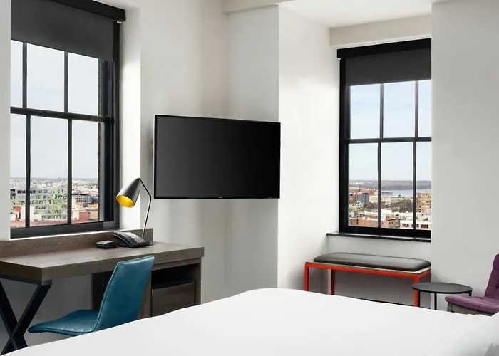 Aloft Philadelphia Downtown