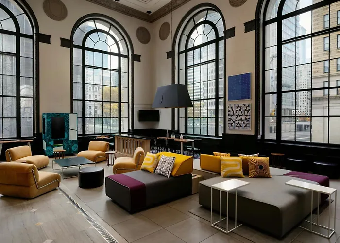 Aloft By Marriott Philadelphia Downtown Hotel