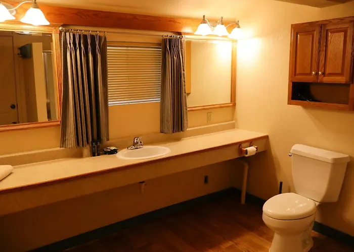 Beaver Valley Lodge Plain