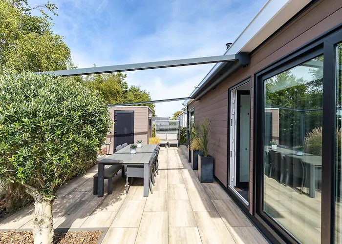 Welcome in - Beachhouse Renesse 2645 aan de duinen - Camping Julianahoeve