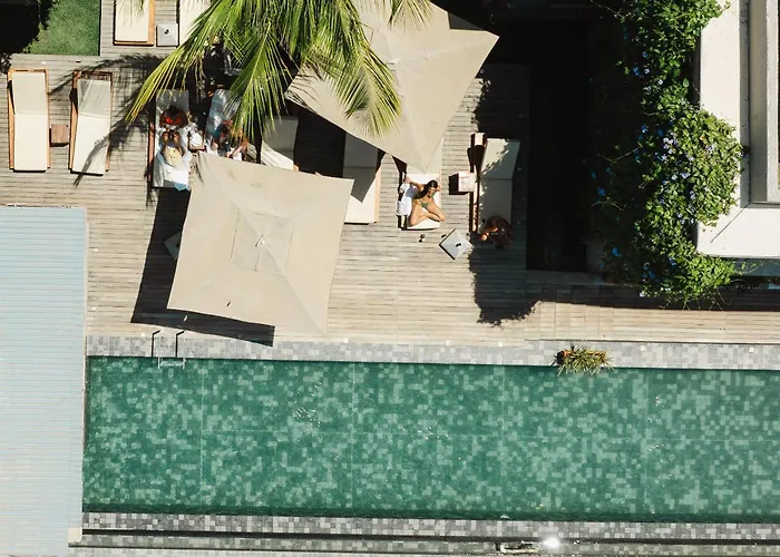 Apenunga Eco Hotel