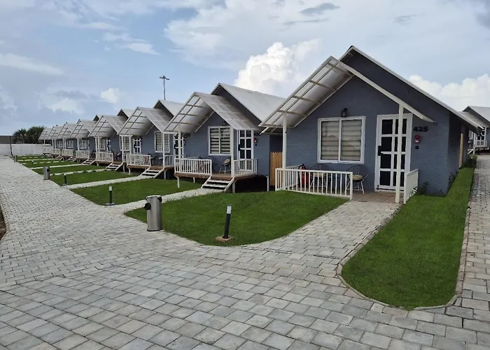 Praveg Beach Resort, Nagoa Beach, Diu