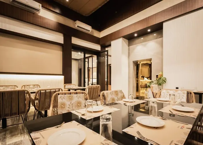 Summer88 Boutique Hotel Azara, 4 Km From Airport, Near Kamakhya Temple