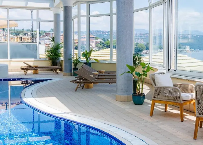 Hotel Savoy