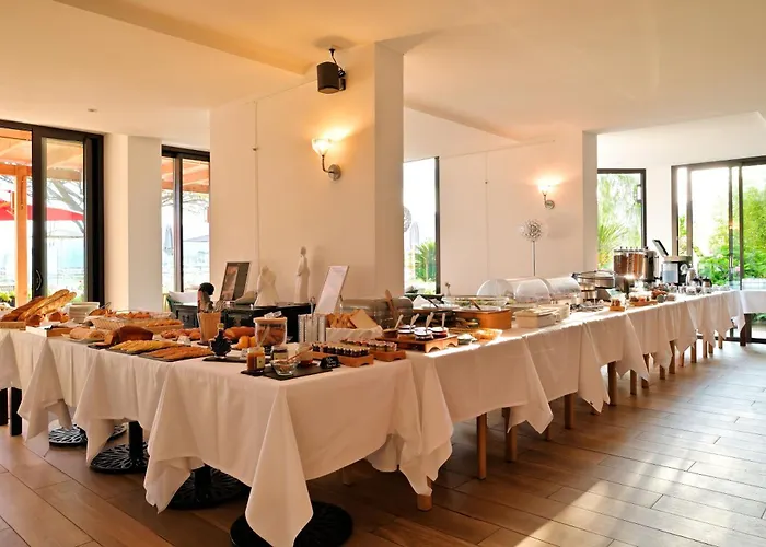 Hôtel La Roya Saint-Florent 