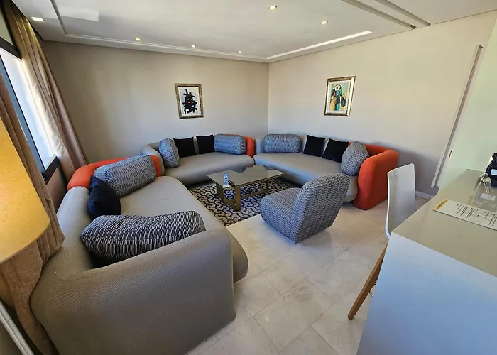DownTown Hotel Maârif Casablanca By TSA