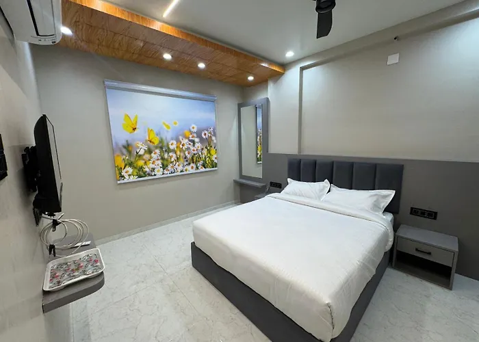 Om Hotel