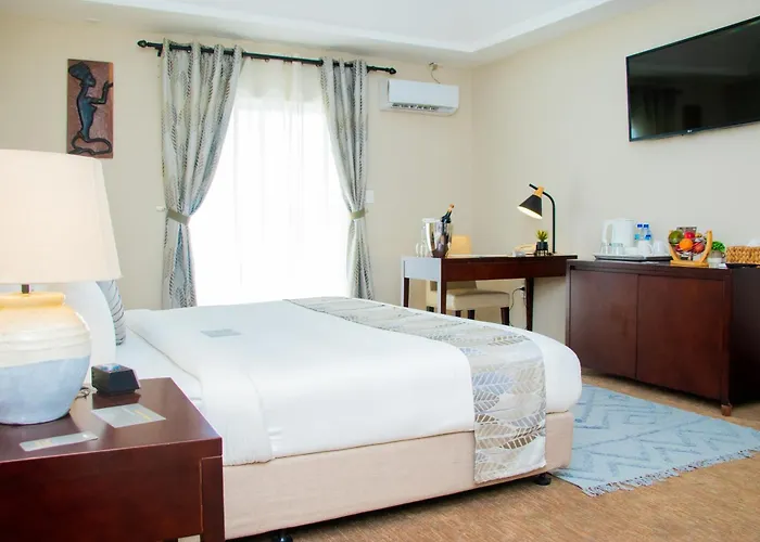 Royal Ambassador Hotel