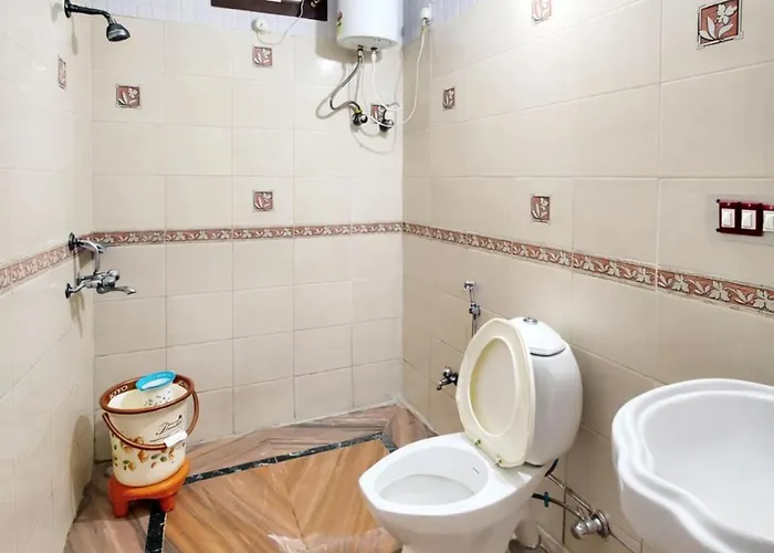 Hotel Mall Road Kavyansh Inn Near Ghorakhal Temple - Free Wi-Fi - Spa - Restaurants Facilities - Best Hotel
