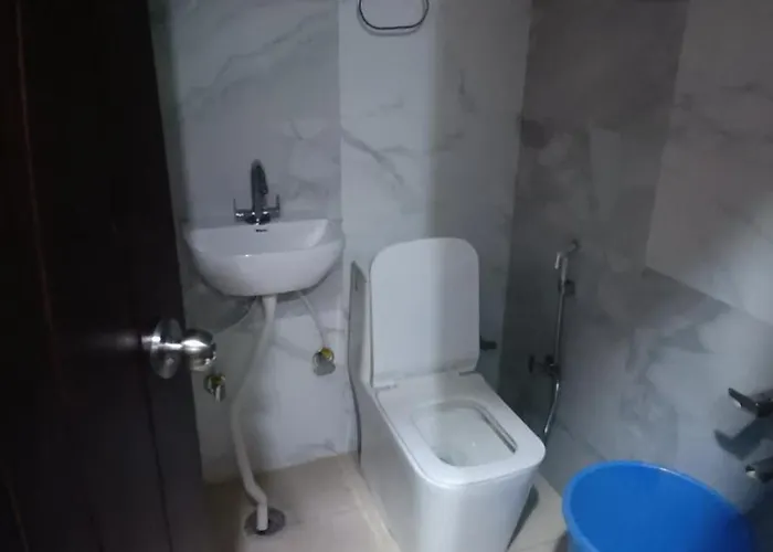 Mv Grand Guest House