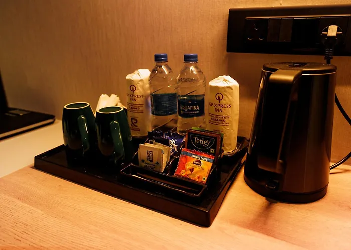 Gp Xpress Inn By Rak Rooms, Mangaluru