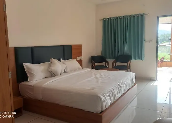 Royal Home Stay