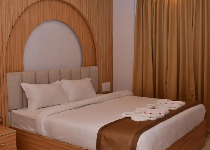 Hotel Devi Palace