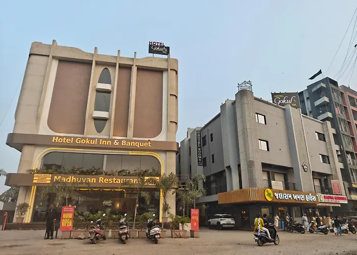 Hotel Gokul Inn & Banquet