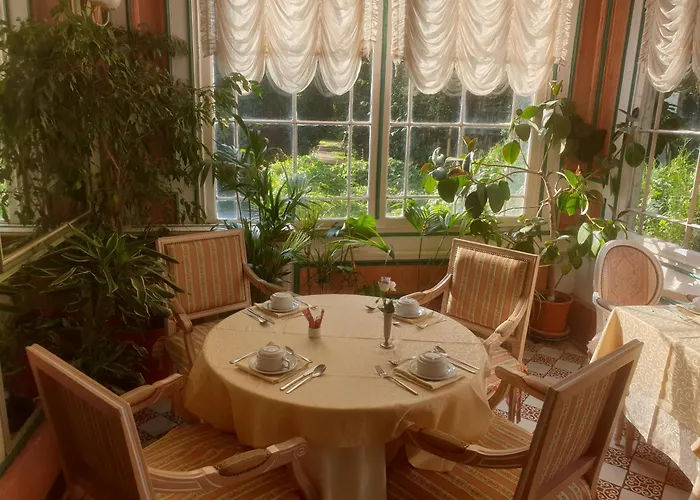 Belle Isle Sur Risle - Chateau Hotel&Spa Pont-Audemer