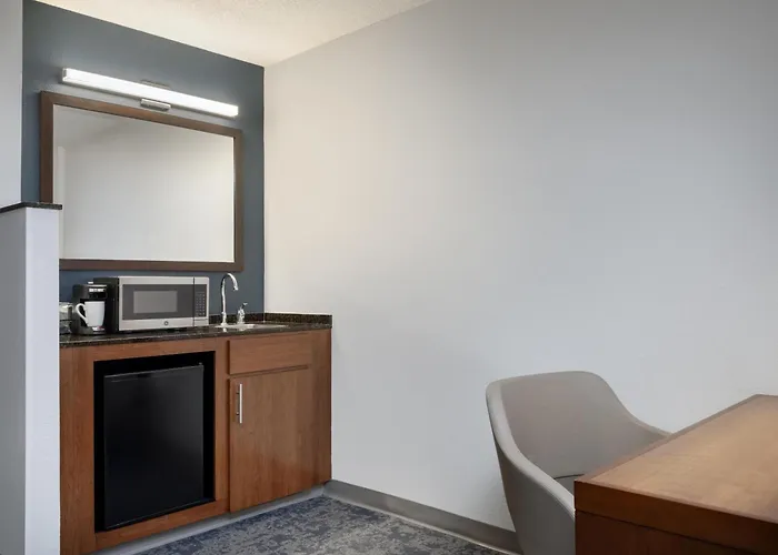 Hyatt Place Lakeland Center